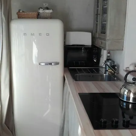 Charmant Mazet Apartment